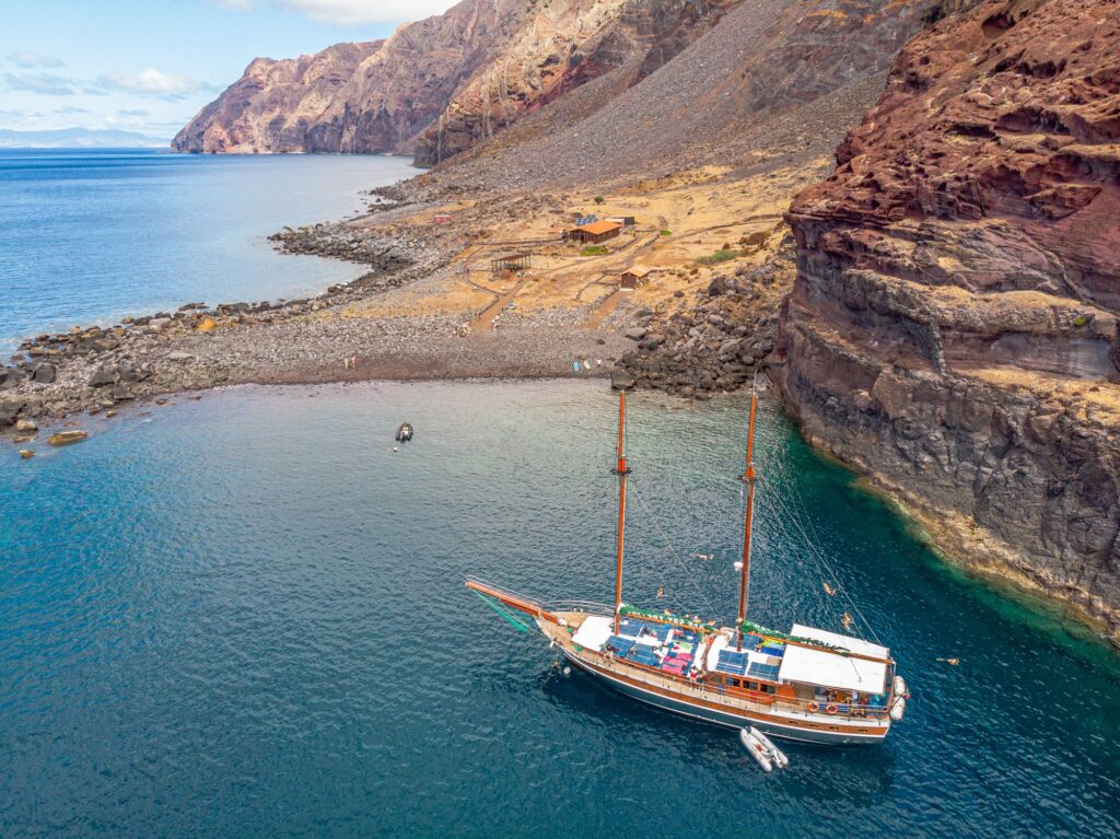 Full Day Cruise to the Desertas Islands – Madeira adventure tours, Lokoloko