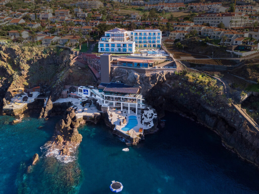 GALORESORT DRONE 15072018DJI 0090 0056 darker lowres – Lokoloko Madeira