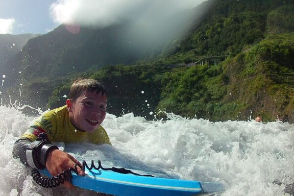 Bodyboard Lesson Madeira – learn to bodyboard on Atlantic waves with expert instructors